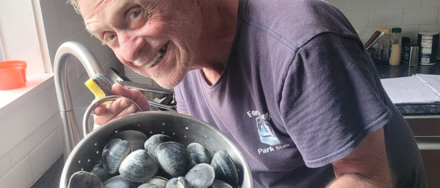 Wayne and clams